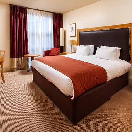 Holiday Inn Dumfries By Ihg Экстерьер фото